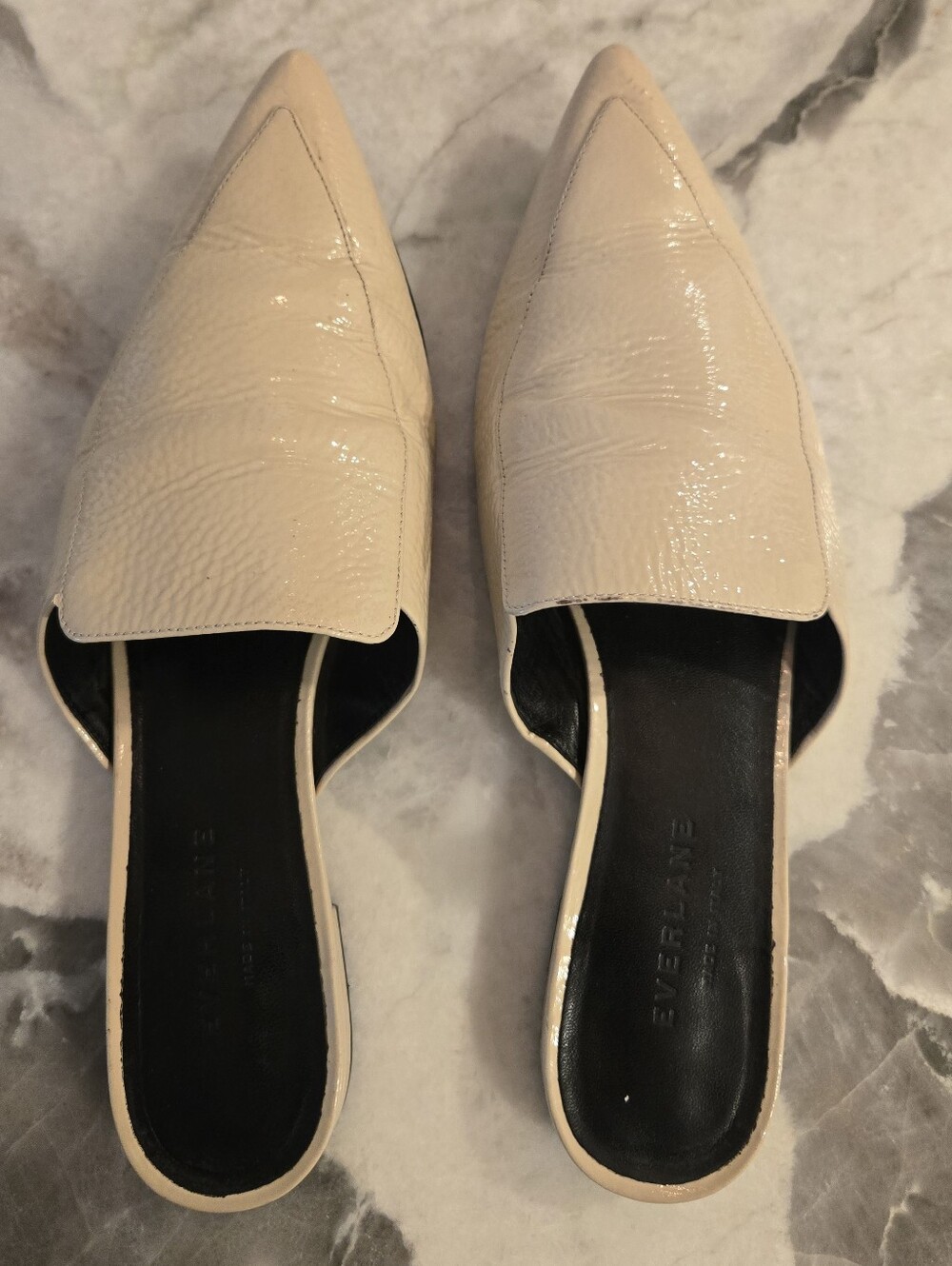 Everlane Pointed Toe Slip-On Mules in Cream